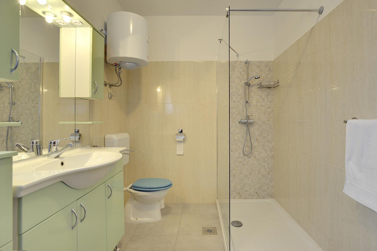 Apartments Danilo 메덜린 외부 사진